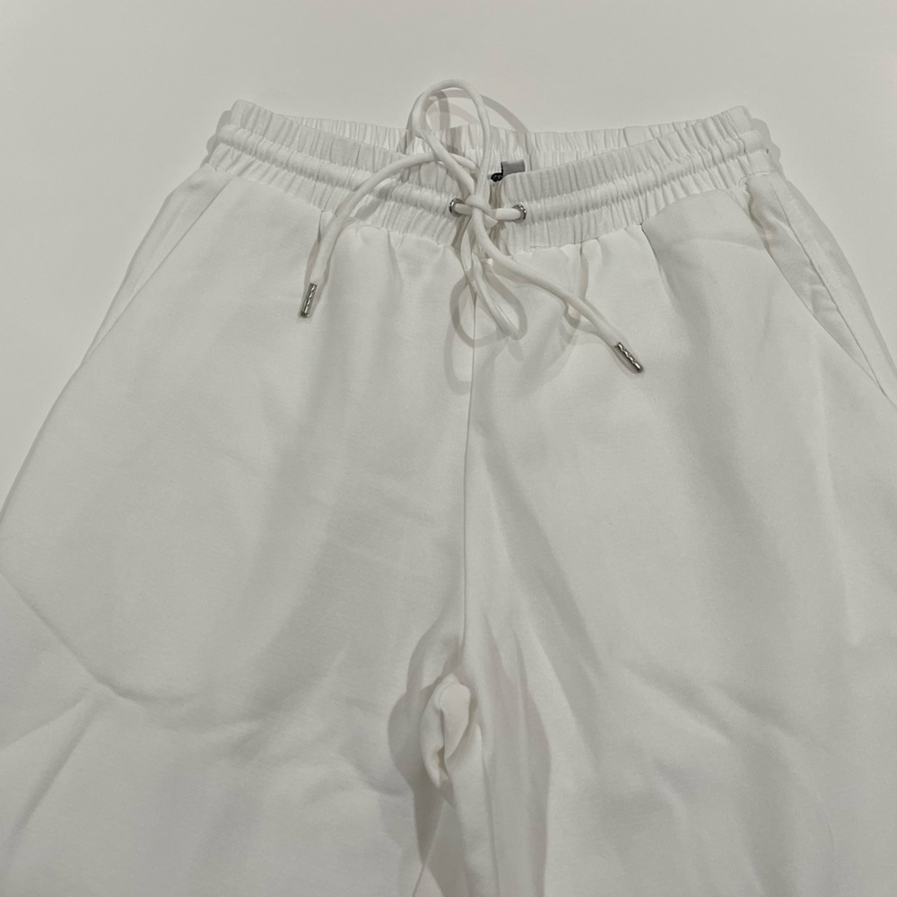 FASHIONNOVA Joggers - Picture 4 of 6